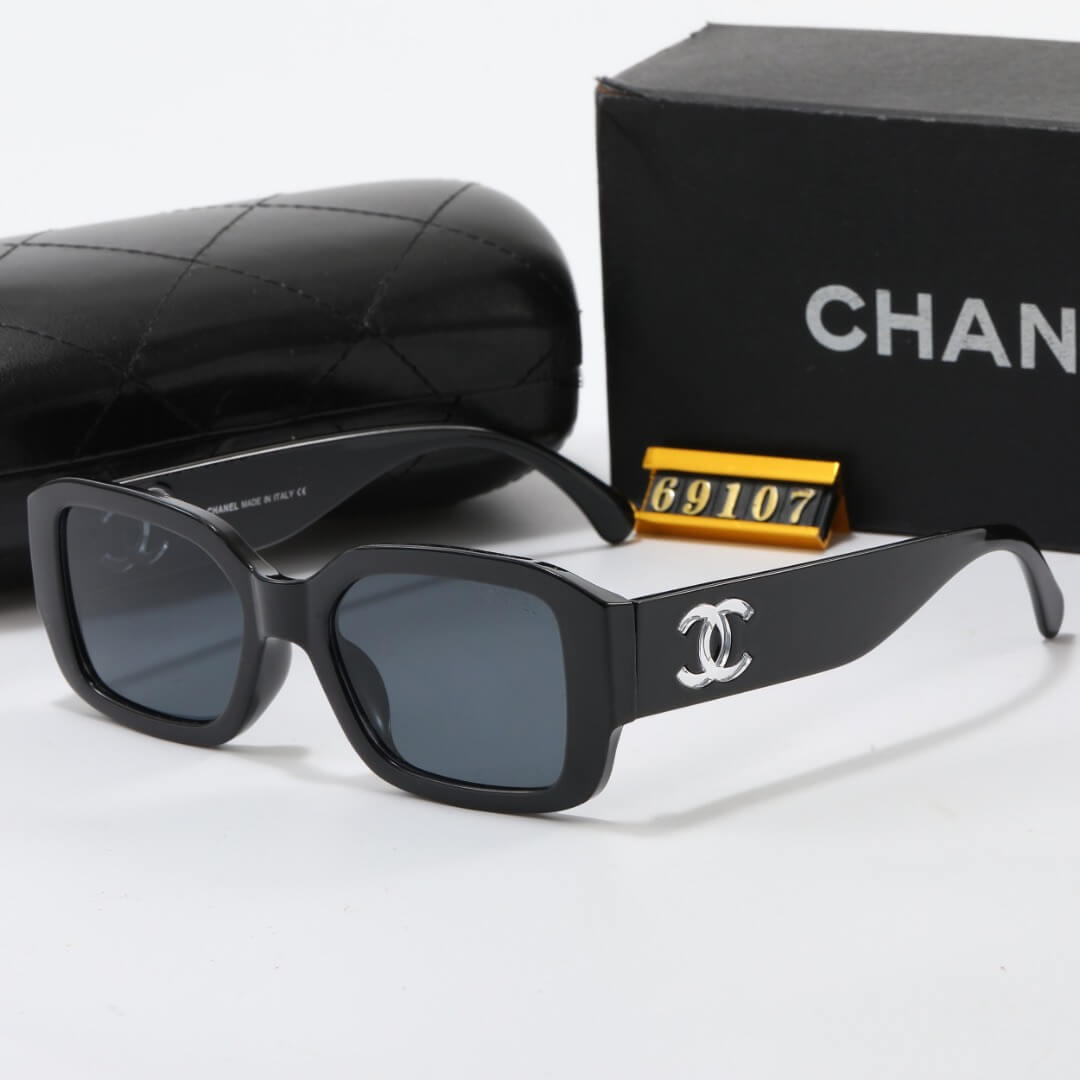 Lunettes de soleil chics transparentes à double C