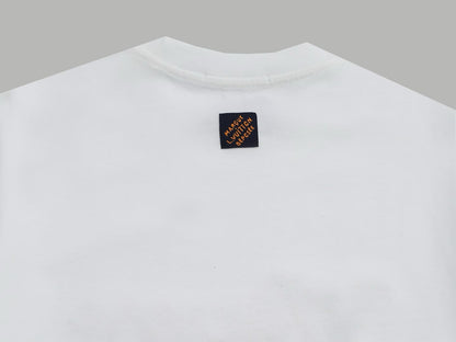 T-shirt artisanal brodé à paillettes
