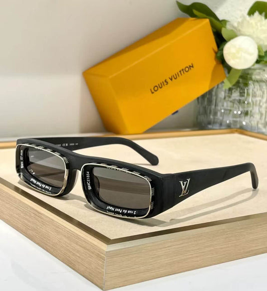 Lunettes de soleil étroites style défilé rétro