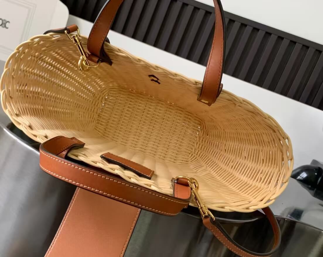 Sac à bandoulière en bambou de style resort
