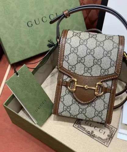 Bolsa para teléfono móvil con monograma de bocado de caballo