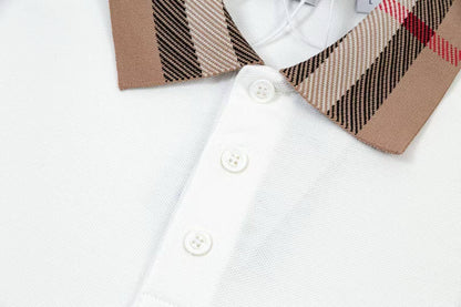 Polo clásico con cuello a cuadros