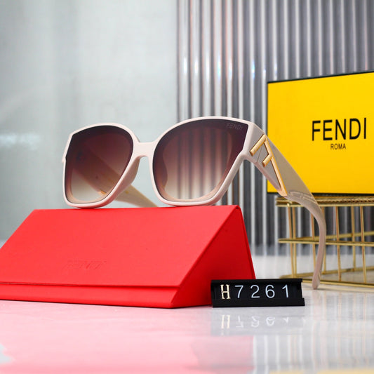 Lunettes de soleil Wayfarer surdimensionnées