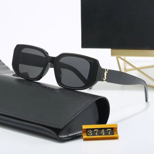 Gafas de sol retro minimalistas