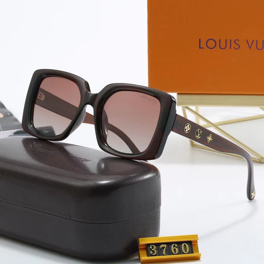 Gafas de sol retro con montura cuadrada