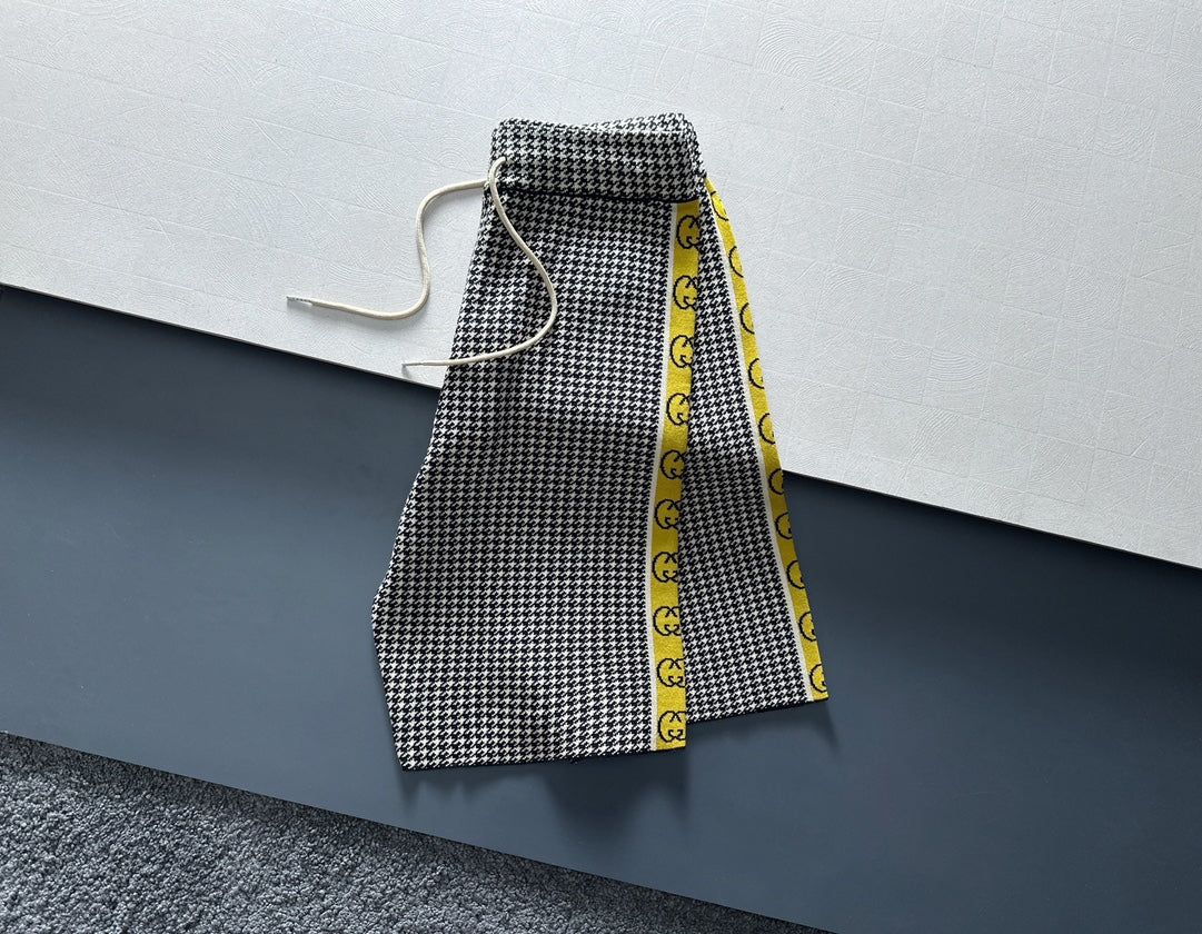 Pantalones cortos de punto de jacquard
