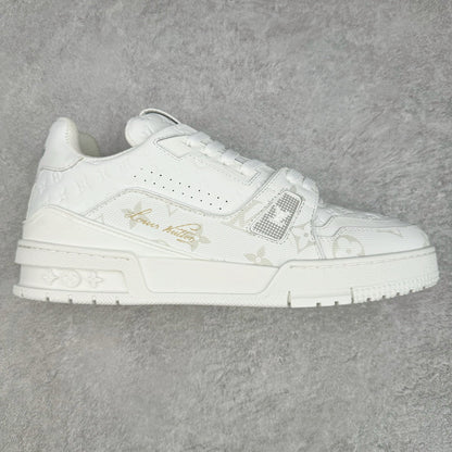 Chaussures classiques blanches