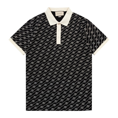 Polo clásico con estampado gráfico
